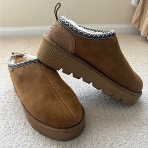 Sheepskin Down Under Australian Made UGG Platform Slipper Tasman Tazz Chestnut